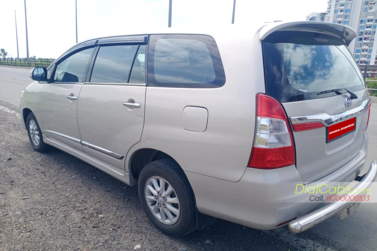 Toyota Innova Rental in Ahmedabad